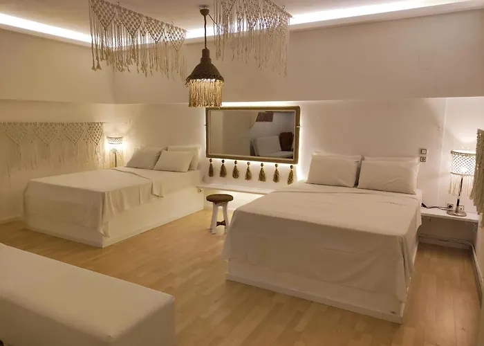 Superior Chic Family Apartment