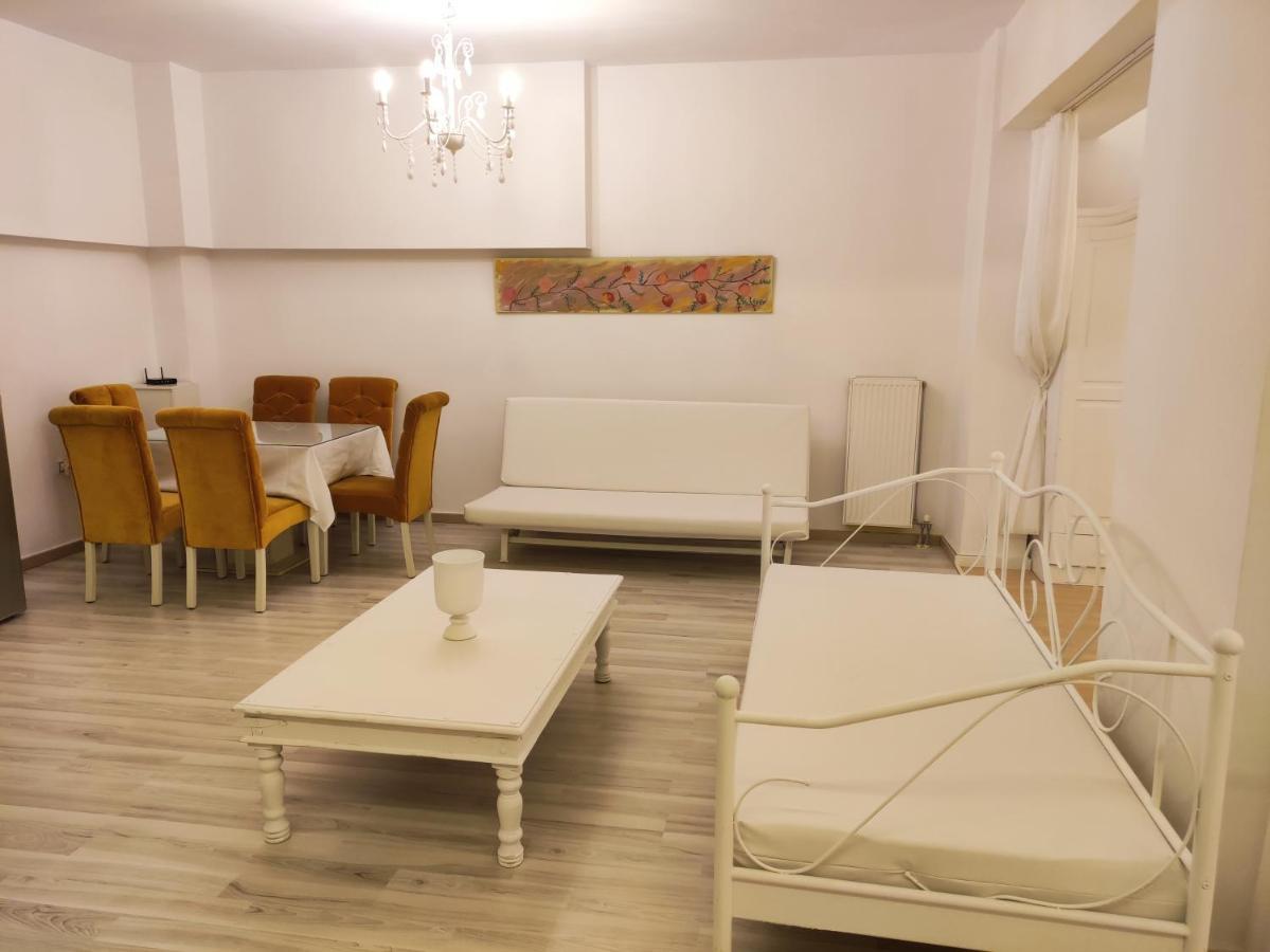Superior Chic Family Apartment *